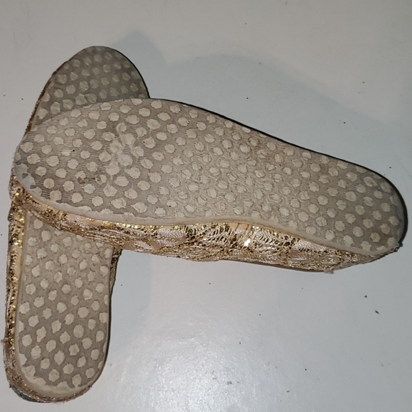 Toms women's 7 gold sparkle lace slip on shoes - Picture 5 of 6